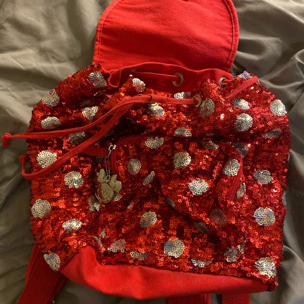 Minnie Mouse sequin bag
